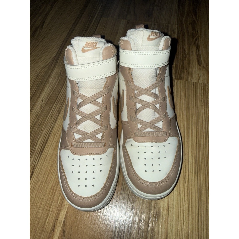 Nike Court Borough Mid 2 Youth Kids Shoes Size 2Y 2 Tan Off White - Picture 3 of 7